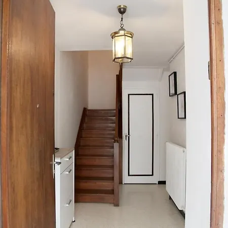 House With Terrace Center & Beaches Дом отдыха Безье
