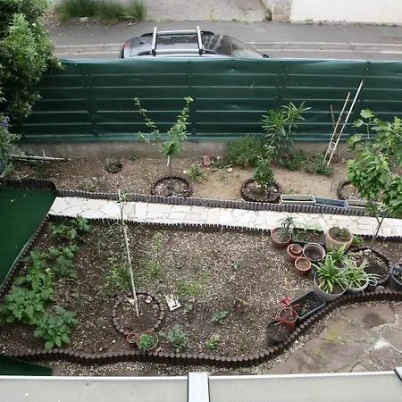 House With Terrace Center & Beaches Дом отдыха Безье