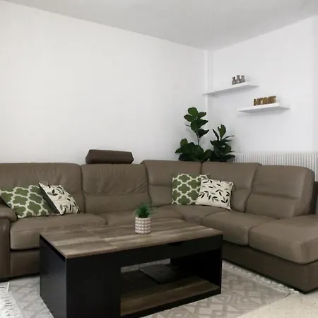 Σπίτι διακοπών House With Terrace Center & Beaches *